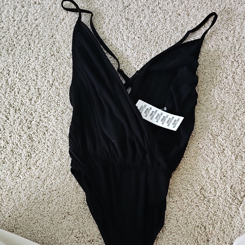 Black Strappy Bodysuit - Urban Outfitters nwt